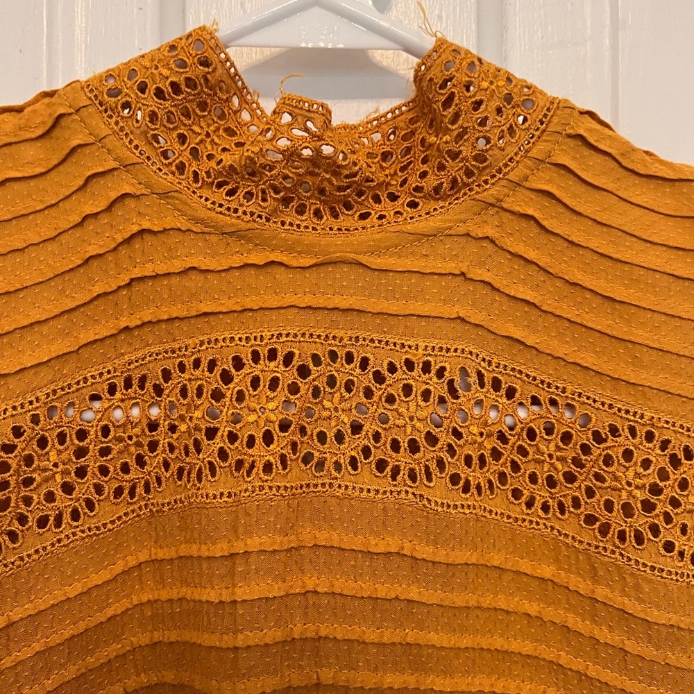 Free people eyelet top long sleeve size XS - Picture 2 of 7
